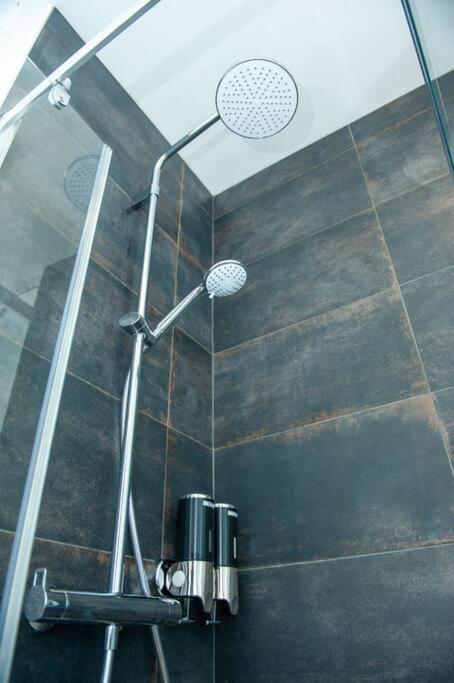 Appartement Proche Gare Routiere Fougeres Exterior photo